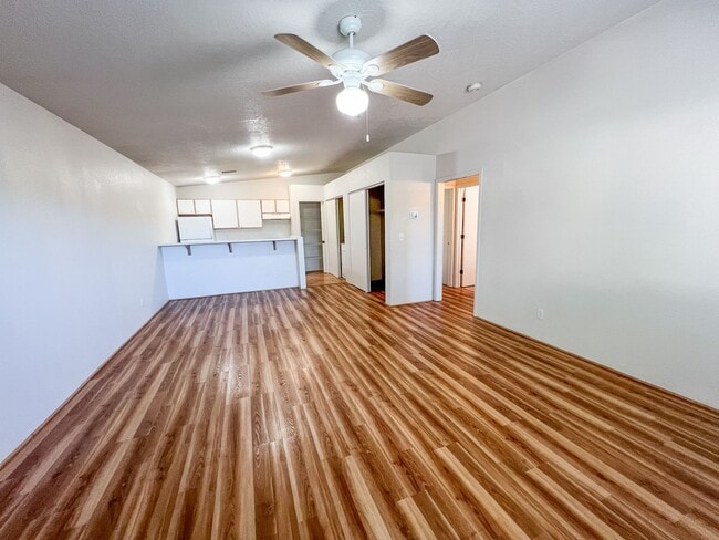 Photo - 2587 Quirt Cir