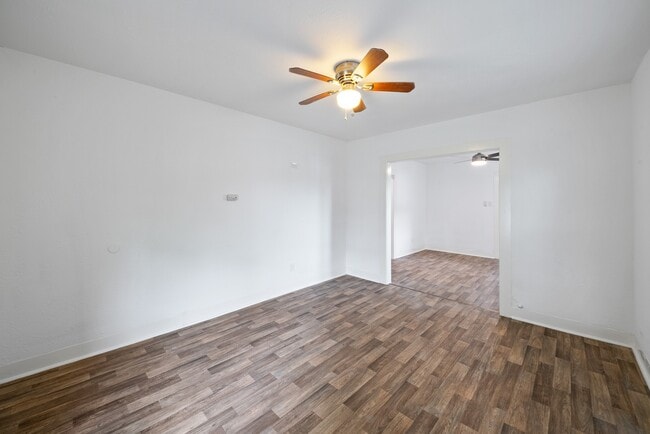 Building Photo - 5110 Avenue H Rental