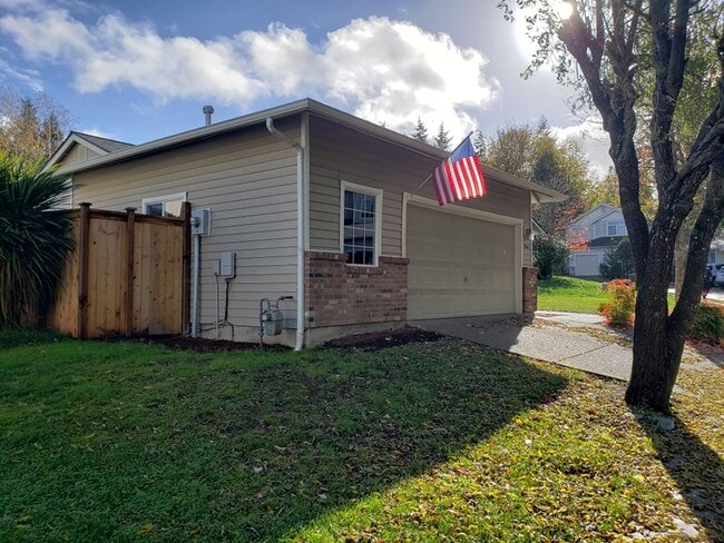 Photo - 2966 Sprague St