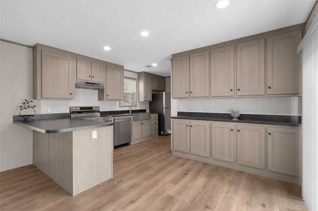 Photo - 1300 Campbell Acres Rd