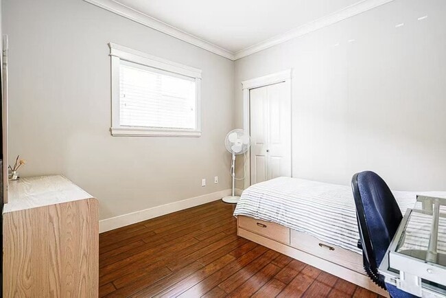 Photo - 2708 Boundary Rd