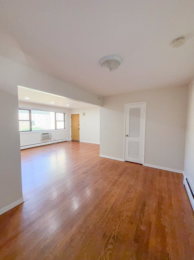 Photo - 9012 Lamon Ave Unit 2