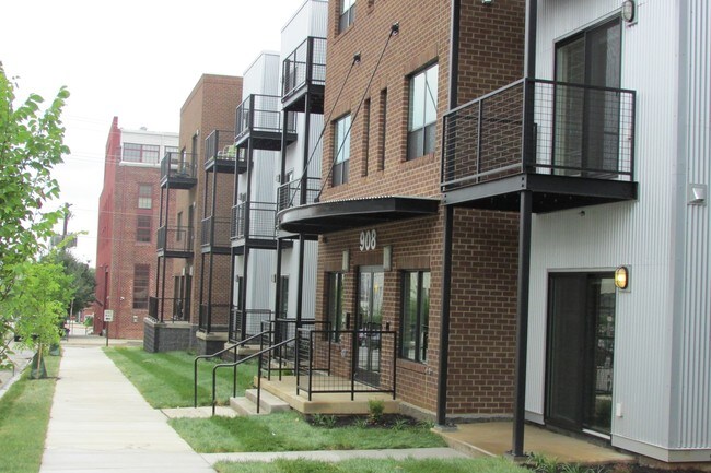 Perry Street Apartments - Perry Street Apartments