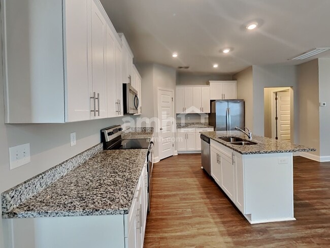 Photo - 5211 Tupelo St