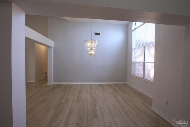 Photo - 4025 Teal Way