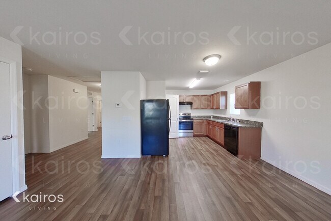 Photo - 305 NE 23rd Terrace