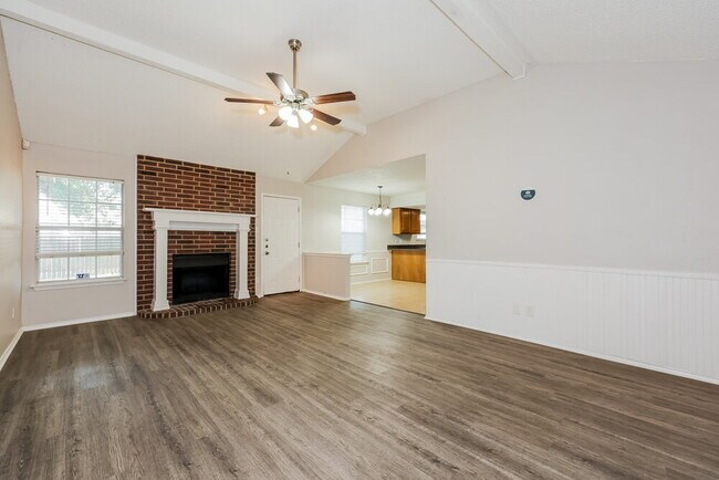 Photo - 1104 Havenbrook Dr