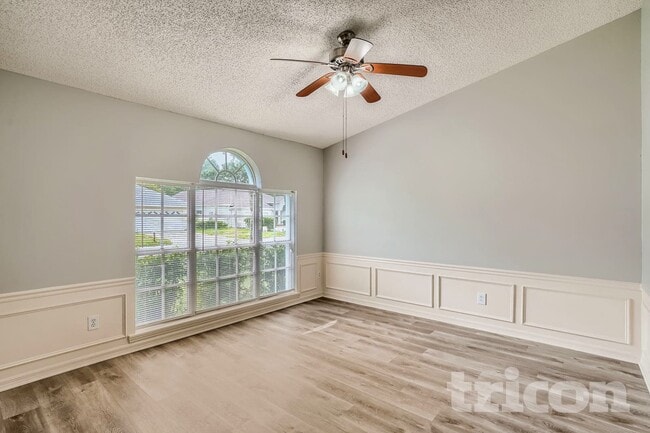 Photo - 9610 Fox Hearst Rd