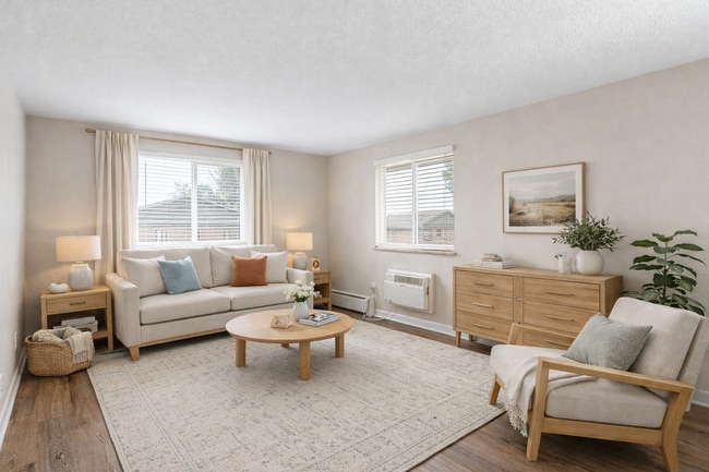 Photo - 1190 S Allison St