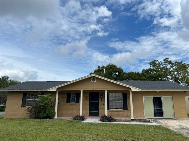 Photo - 146 N Alderwood St