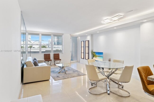 Building Photo - 100 Lincoln Rd Unit 543