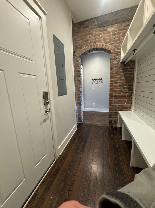 Photo - 201 East Fifth Street-201 Unidad 201