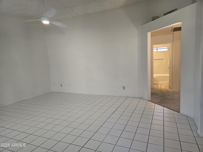 Photo - 3033 E Siesta Ln