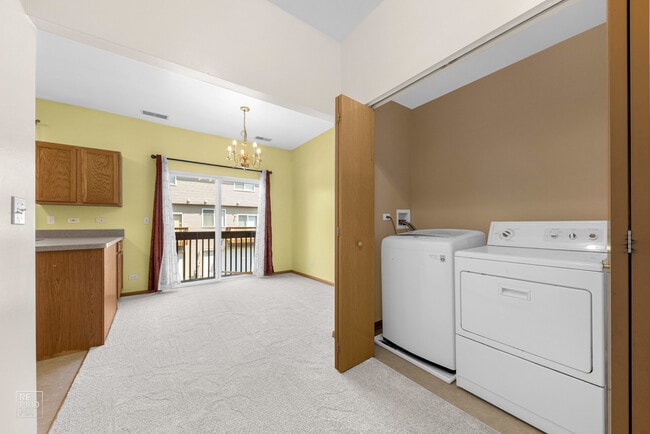 Photo - 959 Ellsworth Dr