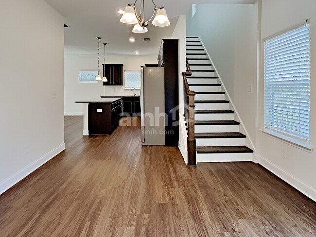 Photo - 103 Caitlin Ct