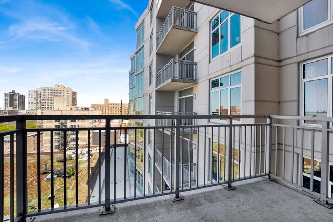 Photo - 1134 W Granville Ave Unit 919