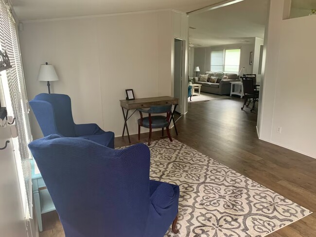 Photo - 1867 Avon Rd