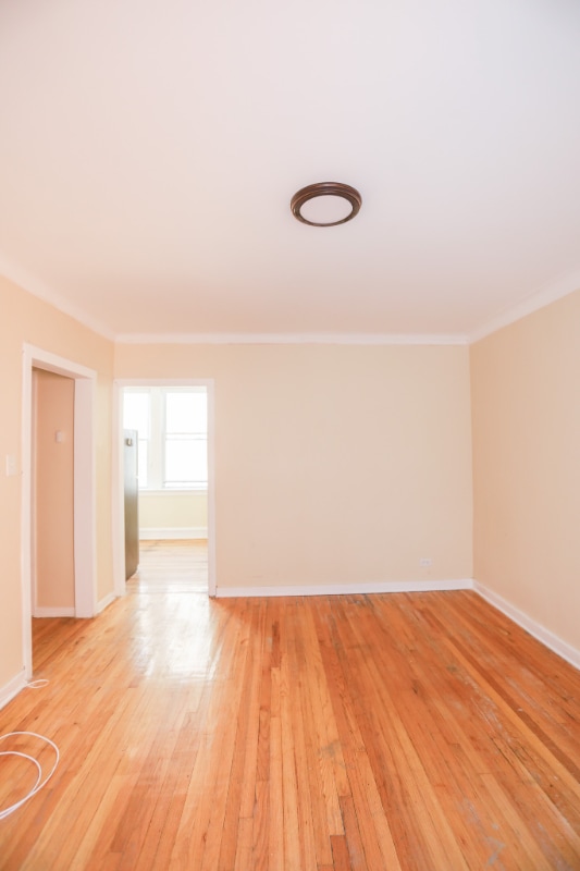 Photo - 4019 School Unit 2