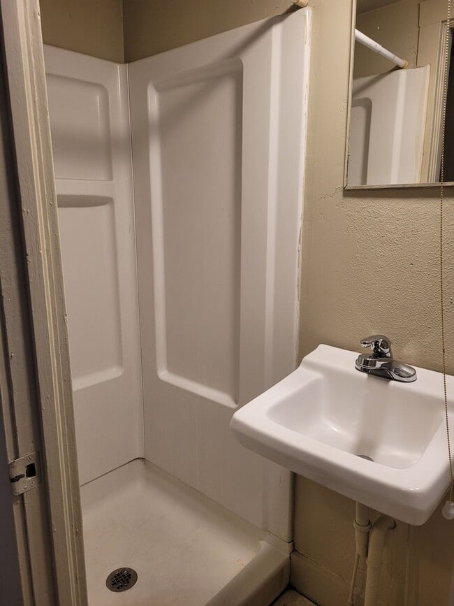 Photo - 7 N Washington St