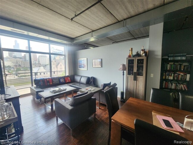 Photo - 66 Winder St Unidad 458