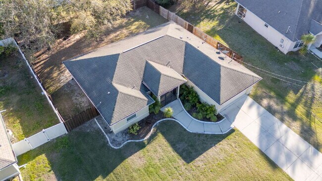 Photo - ZERO DEPOSIT MOVE-IN AVAILABLE ????