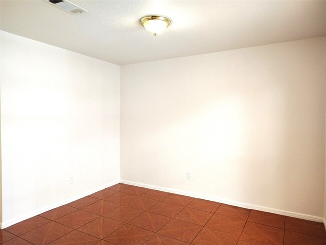 Photo - 13835 Purplemartin St
