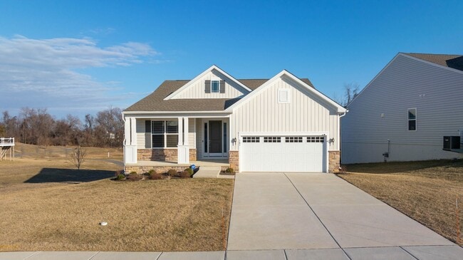 Building Photo - 55+ Active Adult Community – Spacious 3BD/... Rental