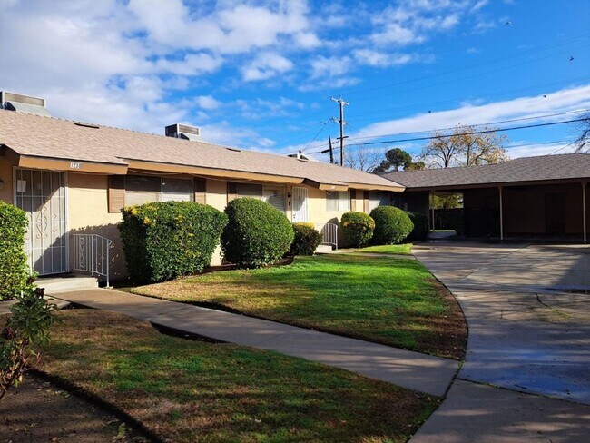 Photo - 1230-1234 N. College Ave Unit 1232