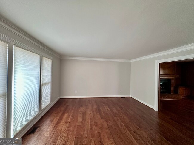 Photo - 3363 Somerset Trace