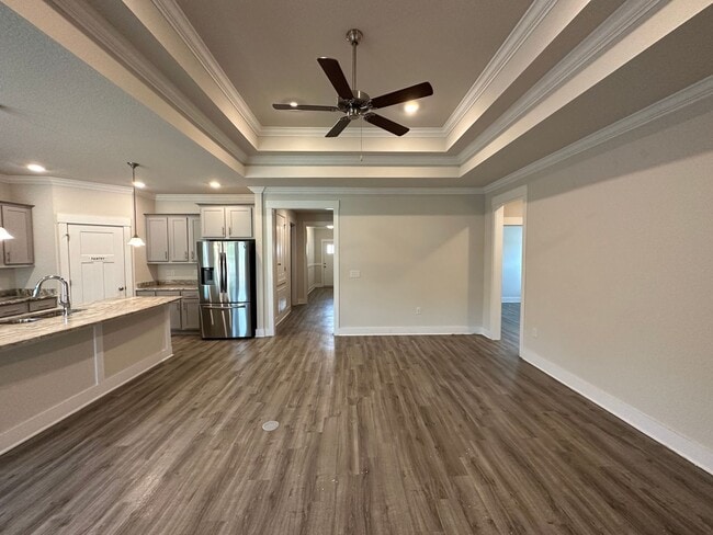 Photo - 4 Bedroom 3 Bath Craftsman Style Home off ...