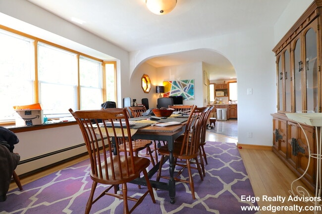 Photo - 33 Claymoss Rd Unit 2