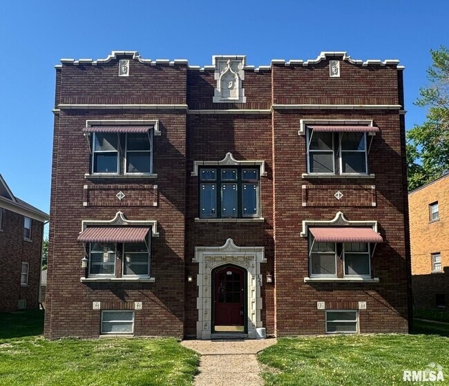 Building Photo - 328 W Columbia Ave Unit 2 Rental