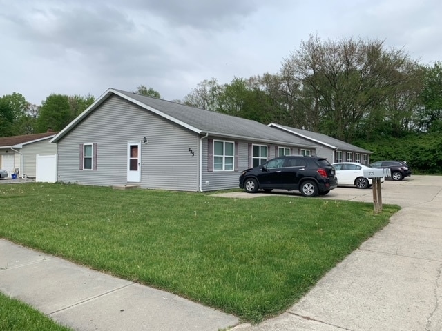 Photo - 225 Railroad St Unidad D