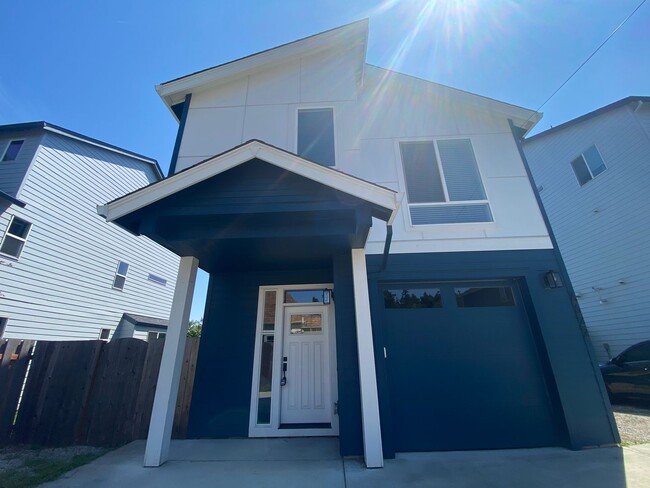 Photo - 6622 SE 57th Ave