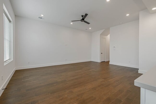 Photo - Available for Immediate or January Move in...