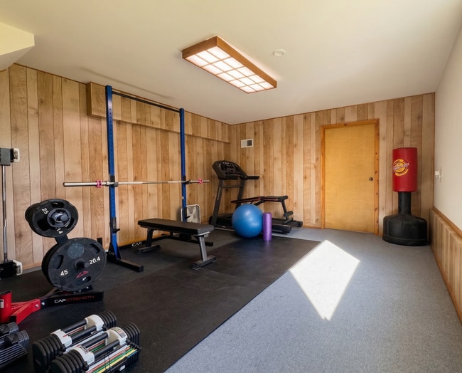 Photo - 17253 33rd Ave S