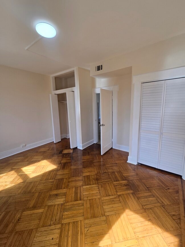 Photo - 526 S 15th St