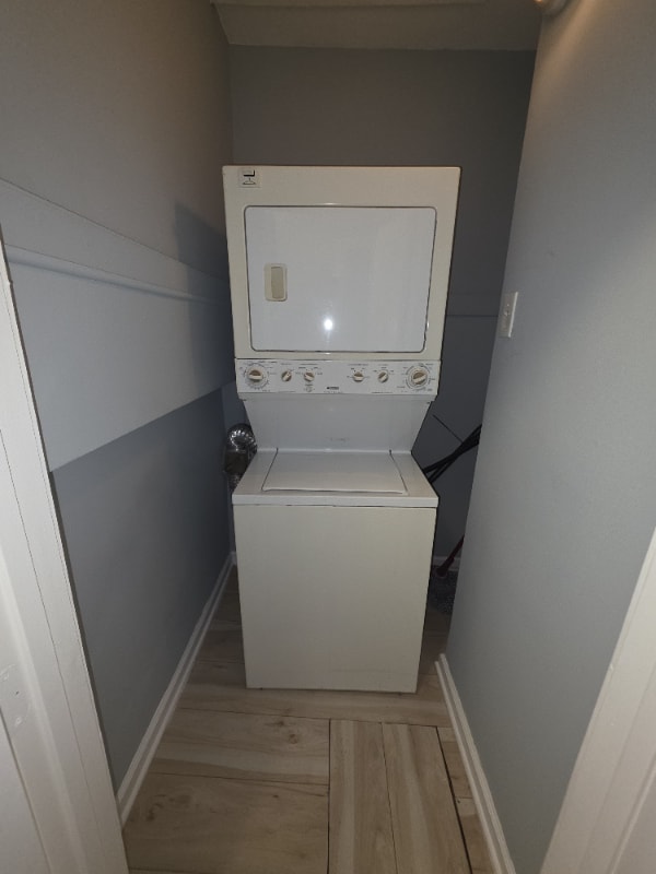 Photo - 1212 Holbrook St NE Unidad 2