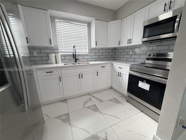 Photo - 508 E 23rd St Unidad 508