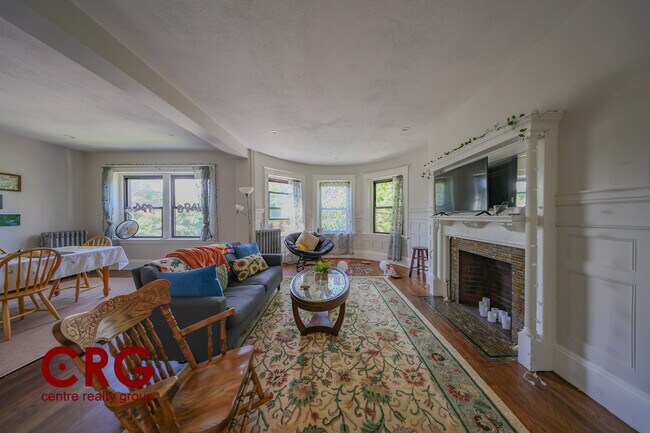 Photo - 1855 Beacon St Unit 2