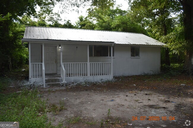 Building Photo - 1083 Nassau Pl Rental