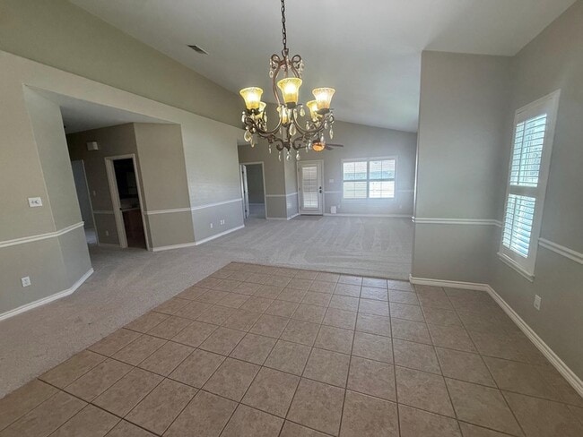 Photo - 125 Dove Ln