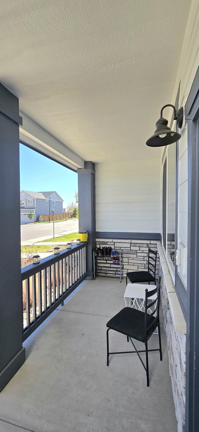 Porch - 5051 S Robb Ct