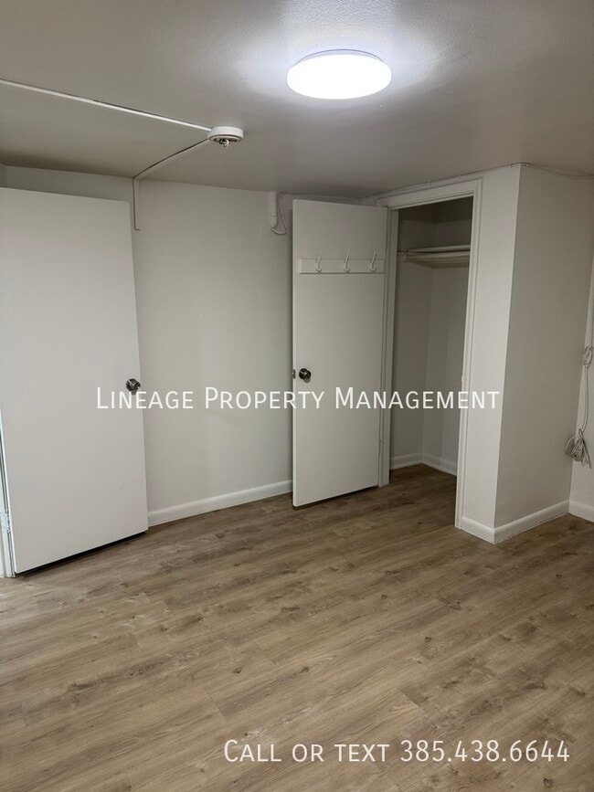 Photo - 1954 S 700 E