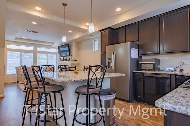 Photo - 6137 Ashmore Ln
