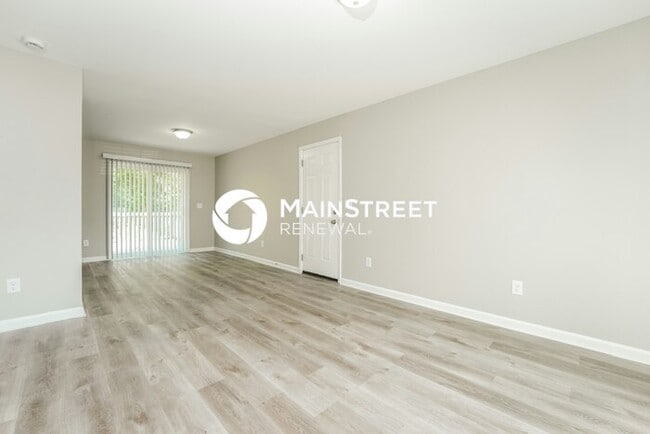 Photo - 3 Bedroom Pet-Friendly Home in Stone Mountain, GA with Main Street Renewal