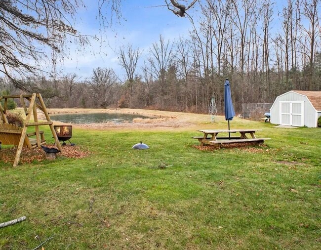 Photo - 7394 Farrand Rd