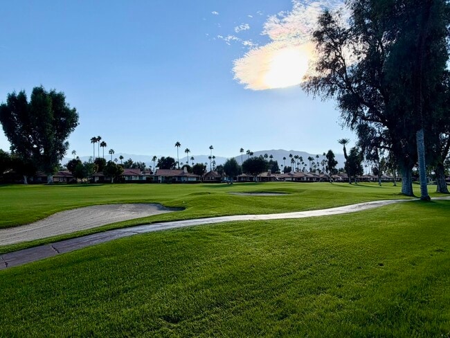 Photo - 205 Las Lomas