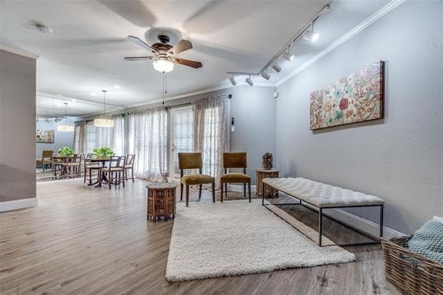 Photo - 16301 Ledgemont Ln Unit 262