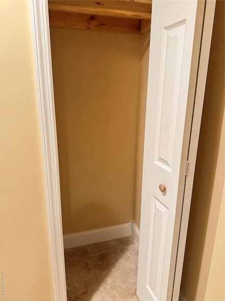 Photo - 1019 E 230th St Unit gd floor